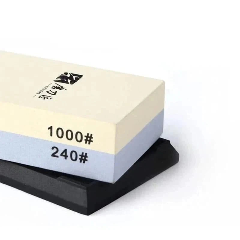 Pierre à Aiguiser Japonaise Double Face - 240, 1000, 3000, 8000 Grit Image