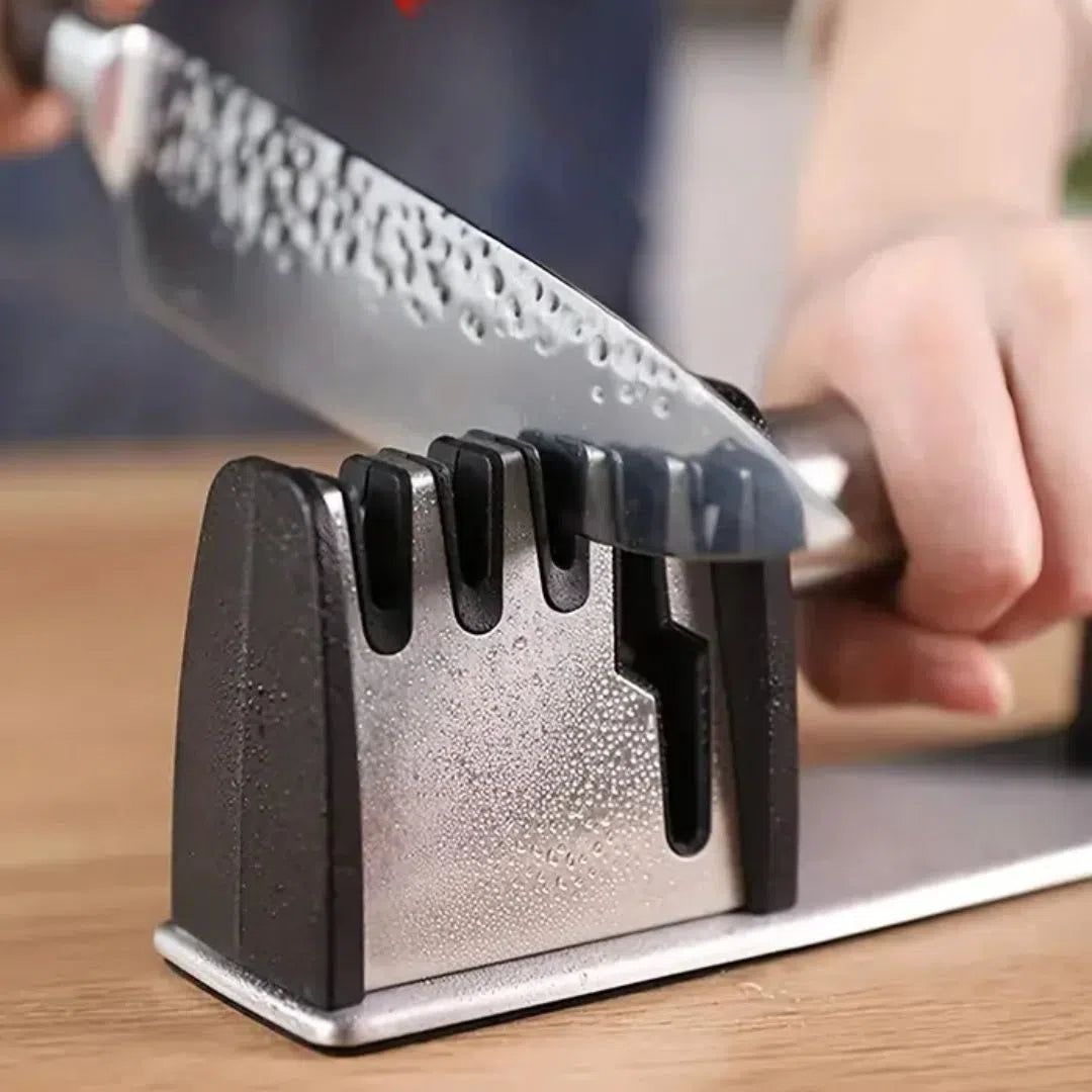 Aiguiseur de ciseaux compact et esthétique